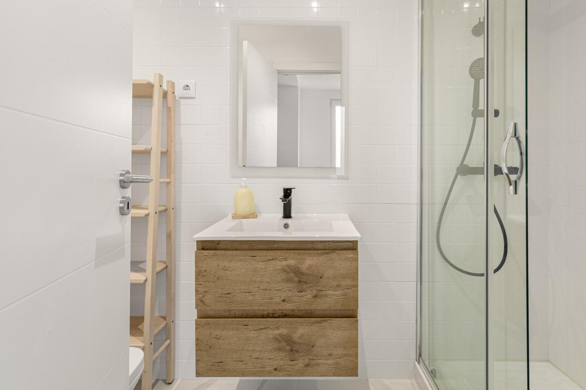 Joivy Minimalistic Apt W Patio In Principe Real Lisboa Exteriér fotografie