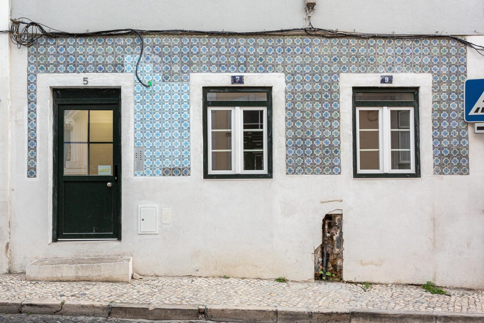 Joivy Minimalistic Apt W Patio In Principe Real Lisboa Exteriér fotografie