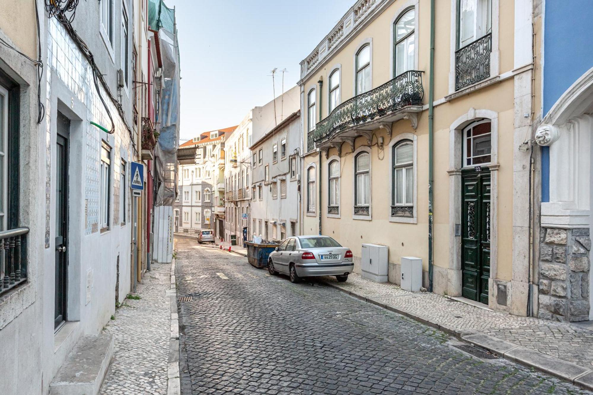Joivy Minimalistic Apt W Patio In Principe Real Lisboa Exteriér fotografie